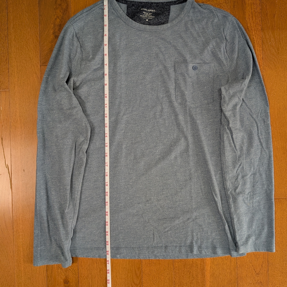 Men's Long-Sleeve Pocket Tee - Gray